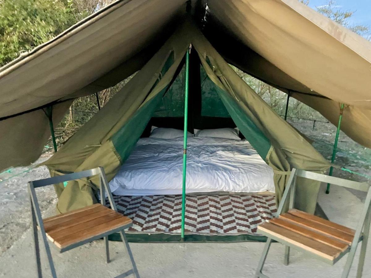 Отель Kambu Mara Camp Sekenani Экстерьер фото