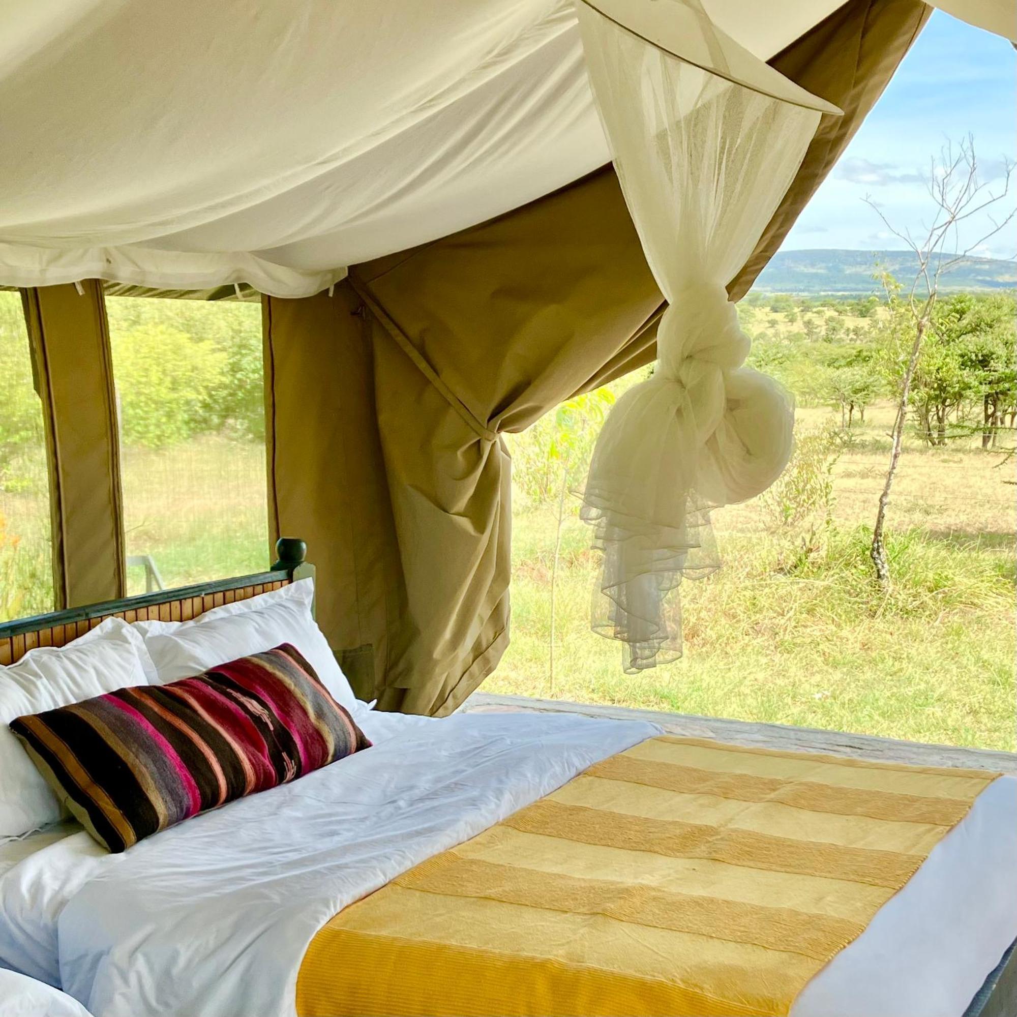 Отель Kambu Mara Camp Sekenani Экстерьер фото